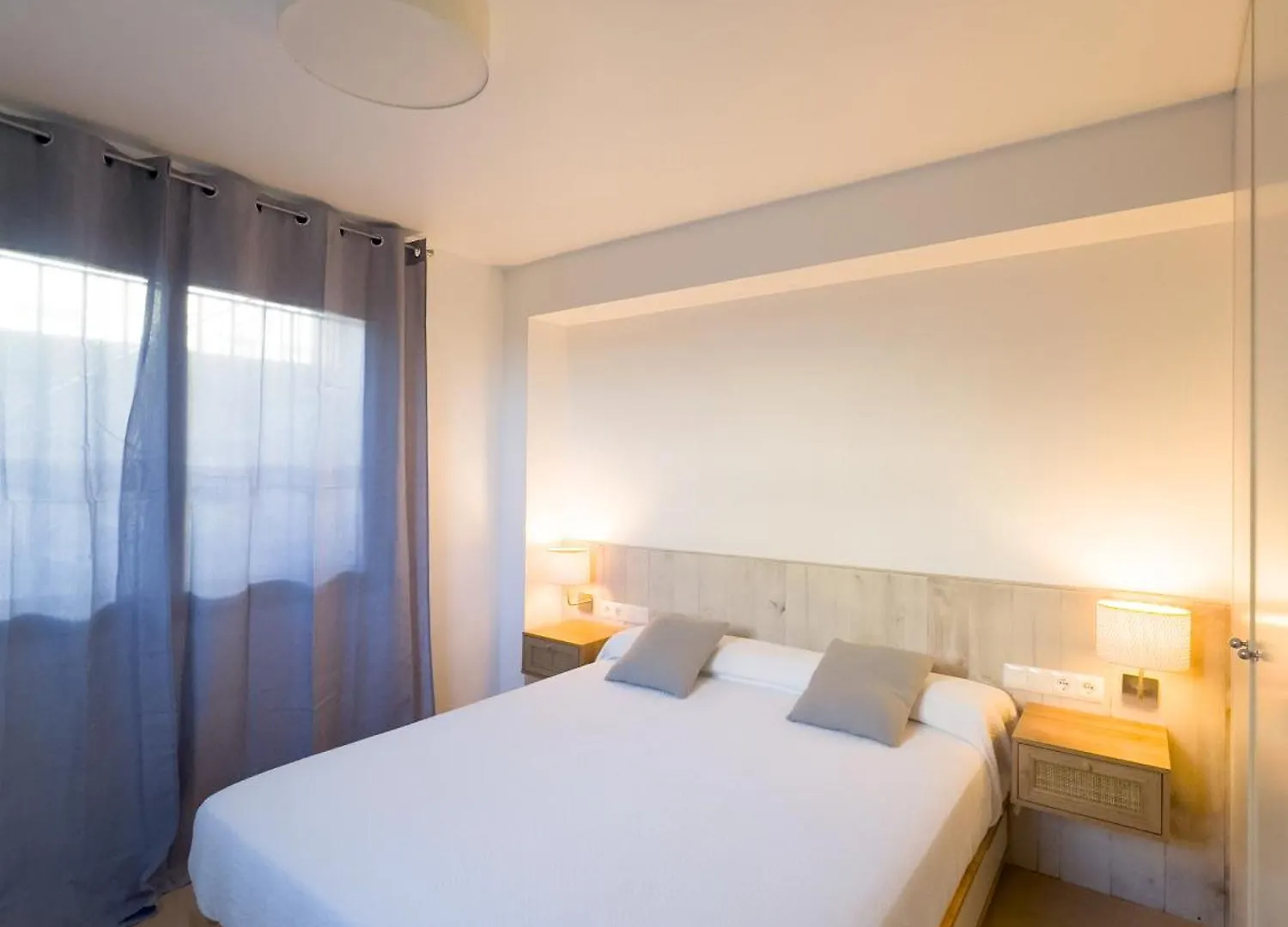 Apartamento En La Playa Castelldefels Spain
